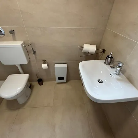 Premium 2 4 Bett Apartment, Smarttv , Terrasse Apartman Hamm