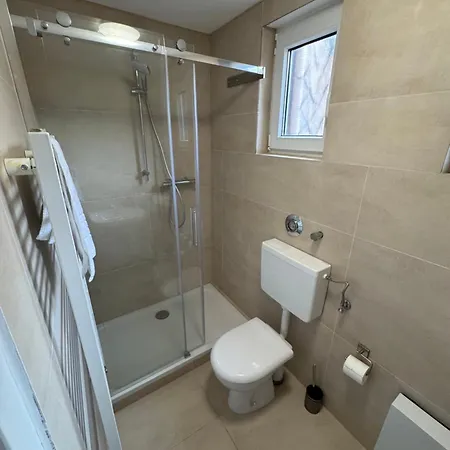 Premium 2 4 Bett Apartment, Smarttv , Terrasse Hamm